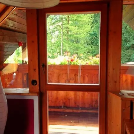 Land Und Forsthaus In Der Hohen Eich *