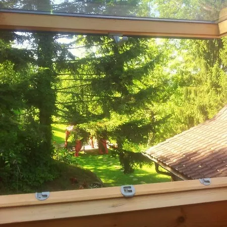 Land Und Forsthaus In Der Hohen Eich